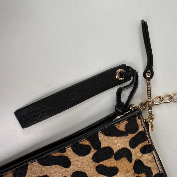 Paul Costelloe Leopard Print Leather Crossbody Bag With Gold Chain & Zipper Clos - Picture 8 of 11